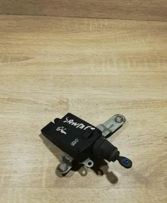 Hyundai Santa Fe Air flap motor/actuator 