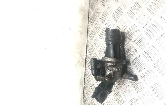 Thermostat/thermostat housing
