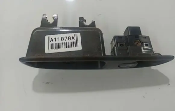 Volvo S60 Electric window control switch 9472275