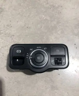 Mercedes-Benz Sprinter W907 W910 Light switch A9079059604