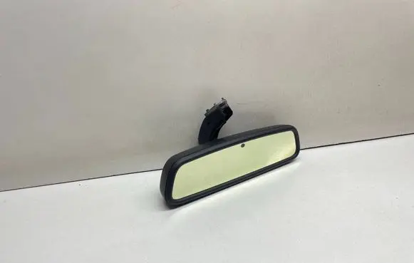 BMW X3 E83 Rear view mirror (interior) 8238066