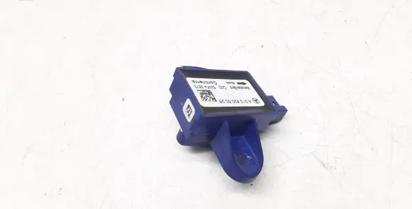 Mercedes-Benz E W212 Airbag deployment crash/impact sensor A2128205026