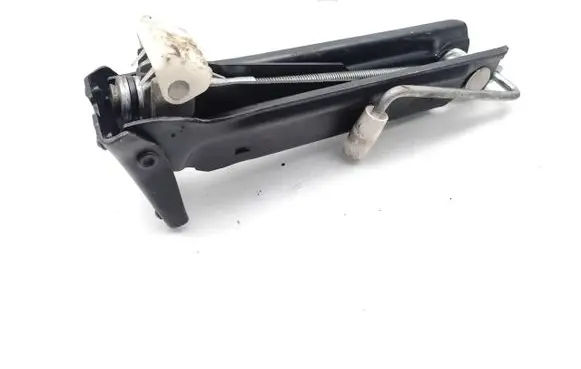 Mercedes-Benz CLK AMG A208 C208 Lift Jack A2035830415