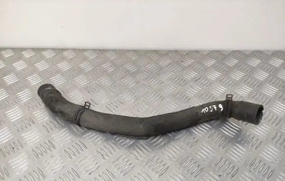 Mercedes-Benz A W176 Engine coolant pipe/hose A2465010782