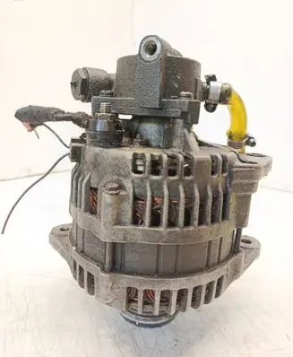 Opel Astra H Generator/alternator 8973551982