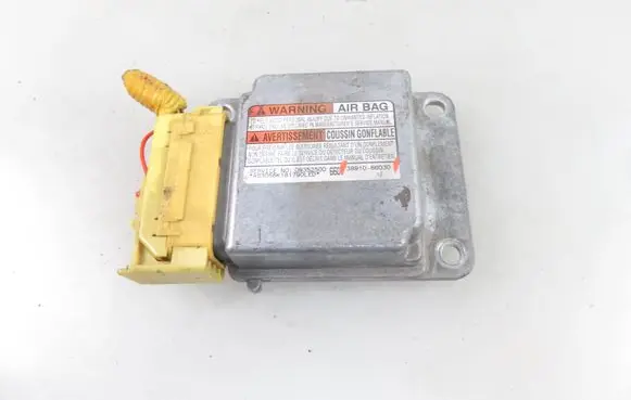 Suzuki Grand Vitara I Airbag control unit/module 3891066D30