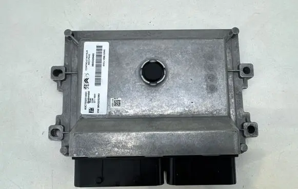 Peugeot 2008 II Engine control unit/module 9843252980