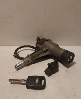 Audi A6 S6 C4 4A Ignition lock 4A0905851