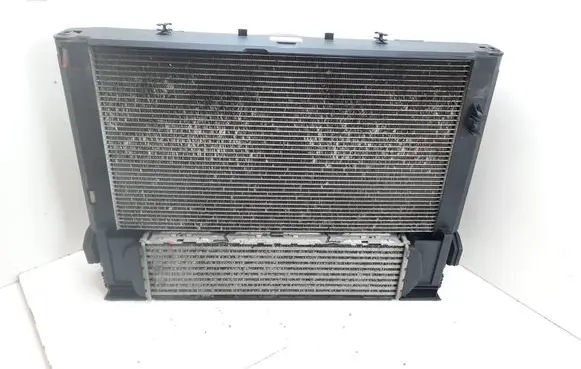BMW 4 F32 F33 Radiator set 7605039 8641964 8641947