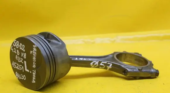 Audi A8 S8 D2 4D Piston with connecting rod 84L30 077B