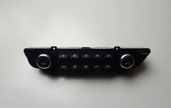 KIA Sportage Air conditioner control unit module 97250F1XXX