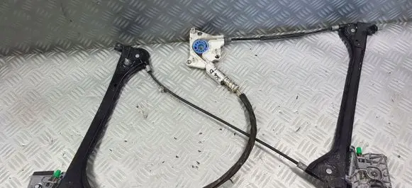 Mercedes-Benz SLK R171 Front door electric window regulator A1717200446