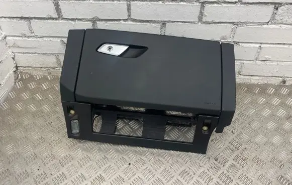 Audi A7 S7 4K8 Glove box 4K1880302
