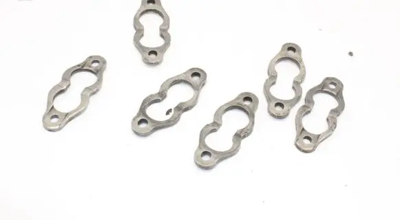 Audi Q7 4L Fuel Injector clamp holder 