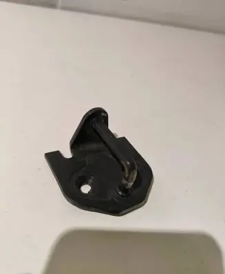 Ford Focus C-MAX Front door lock loop/hook striker 3M51R21982BD