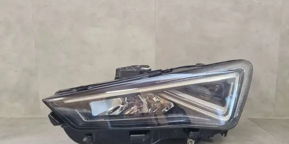 Cupra Formentor Headlight/headlamp 5FG941007F L316840