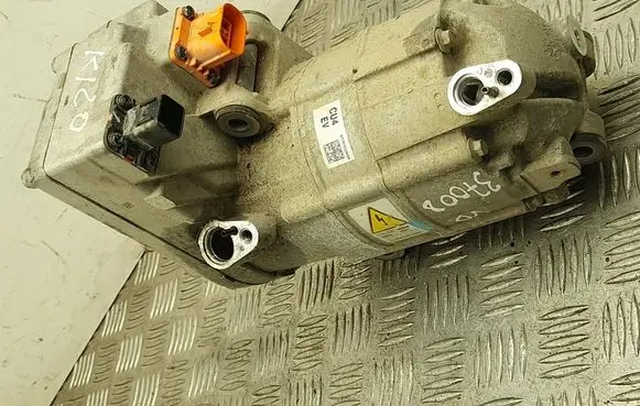 Hyundai IONIQ 6 Air conditioning (A/C) compressor (pump) 977E1CU400
