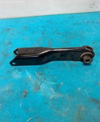 Land Rover Discovery 5 Rear control arm CPLA5K898AE LR163128 CPLA-5K898-AH