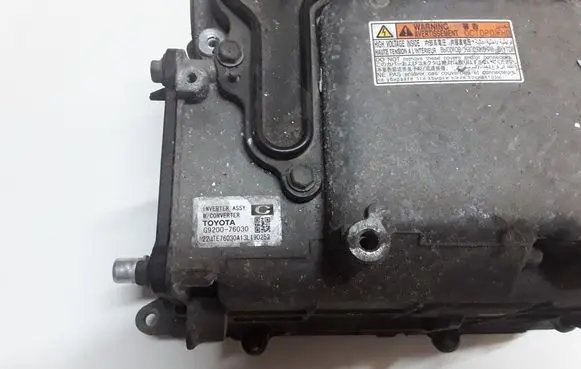 Toyota Auris E180 Voltage converter inverter G920076030