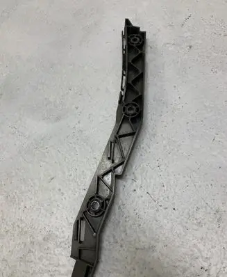 Citroen C4 I Picasso Fender mounting bracket 9656671080