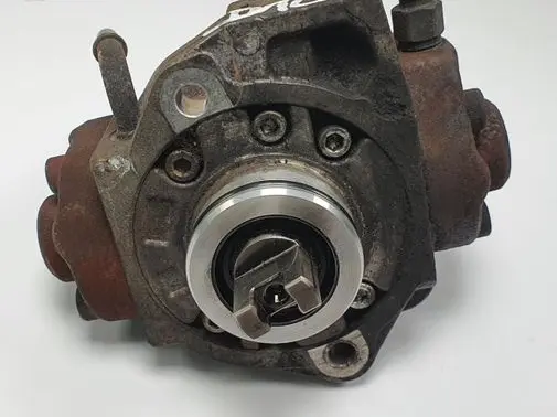 Citroen Jumper Fuel injection high pressure pump 6C1Q-9B395-AB