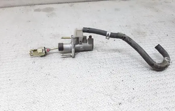 Toyota Corolla Verso E121 Clutch master cylinder