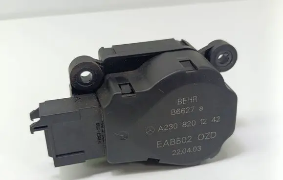 Mercedes-Benz E W211 Air flap motor/actuator A2308201242
