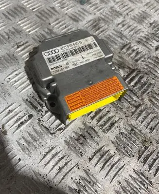Audi A4 S4 B7 8E 8H Airbag control unit/module 8E0959655G 0285001668