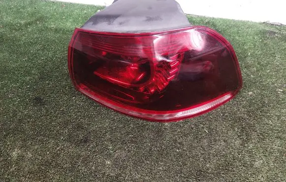 Volkswagen Golf VI Tailgate rear/tail lights YAB0183 YABGEF0183