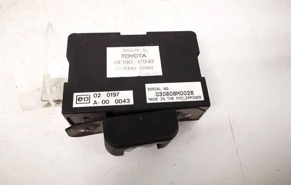 Toyota RAV 4 (XA20) Alarm control unit/module 0819012930