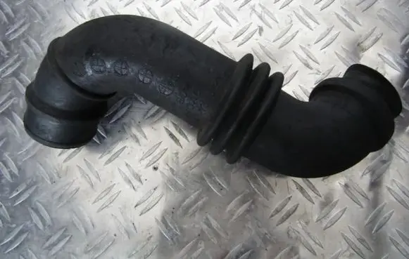 Mazda 626 Air intake hose/pipe RF2A13221