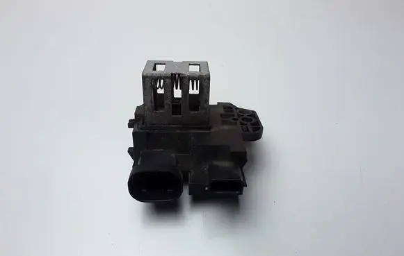 Nissan Micra K14 Coolant fan relay 255507773R