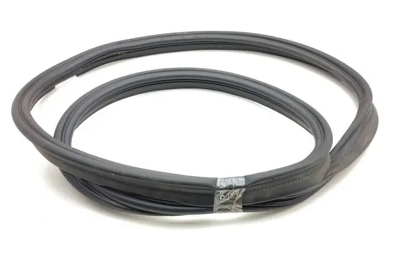 Mini F65 Trunk rubber seal (body) 