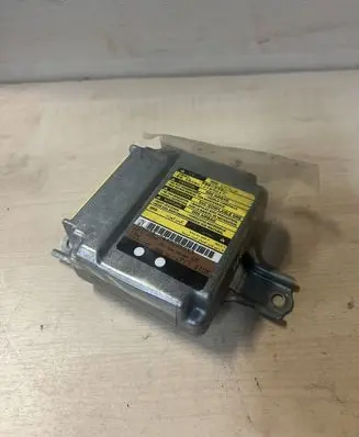 Toyota Avensis T220 Airbag control unit/module 8917005050