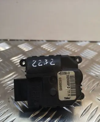 Jeep Cherokee Air flap motor/actuator 929585P 51961D 0153088B