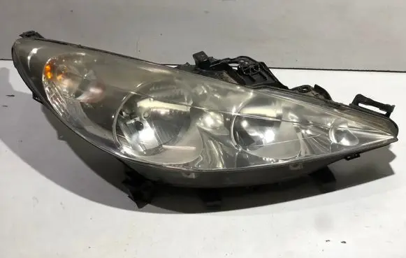 Peugeot 207 Headlight/headlamp