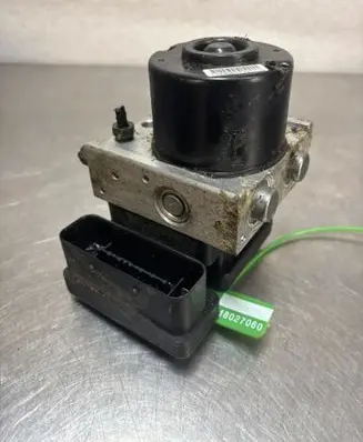 Peugeot 206+ Master brake cylinder
