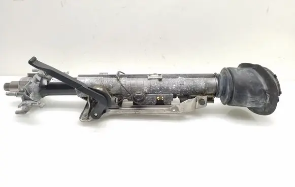 BMW 1 E81 E87 Steering wheel axle 831401084515