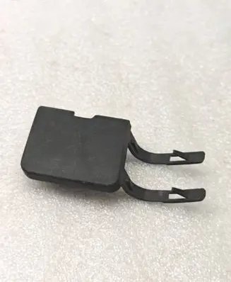Dacia Logan I Front tow hook cap/cover 8200301519 34043M