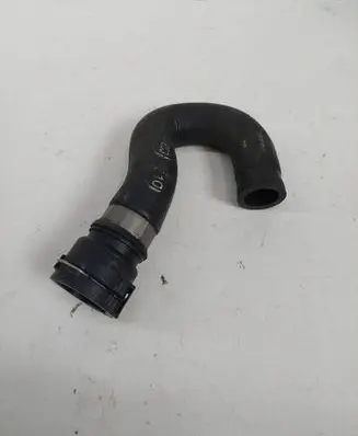 BMW 5 E39 Engine coolant pipe/hose