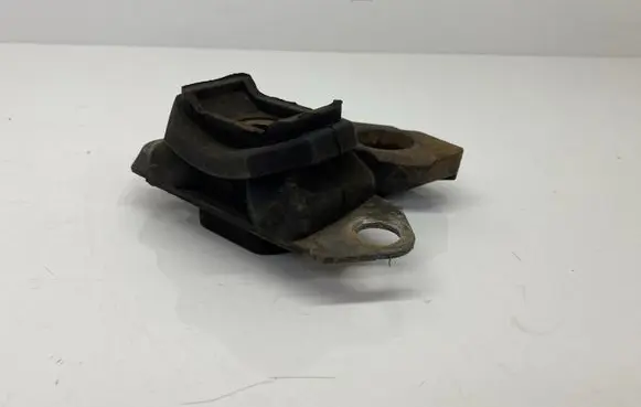 Nissan Qashqai Engine mount bracket 220JD56AC 220AZ60A 220JD0001Y