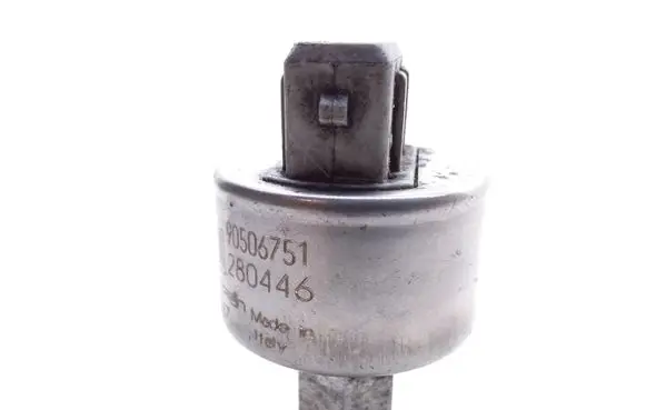Opel Vectra B Air conditioning (A/C) pressure sensor 90506751 280446