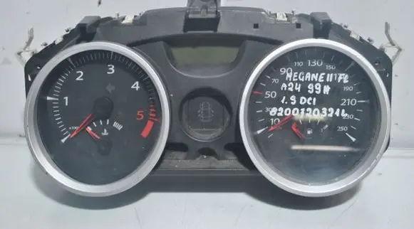 Renault Megane II Speedometer (instrument cluster) 8200720321L