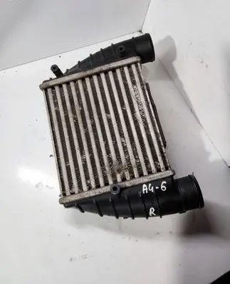 Audi A4 S4 B7 8E 8H Intercooler radiator 8E0145806M 3230257