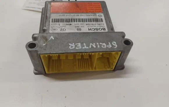 Mercedes-Benz Sprinter W901 W902 W903 W904 Airbag control unit/module 0285010224 A9064461142