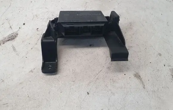 Audi A4 S4 B8 8K Parking PDC control unit/module 8K0919475B