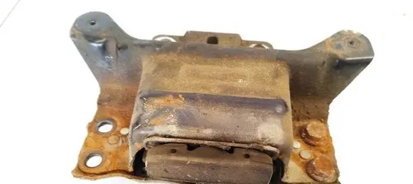 Skoda Octavia Mk3 (5E) Engine mount bracket 5Q0199555R