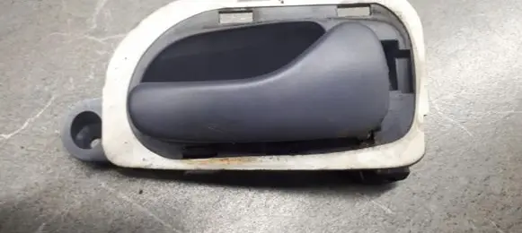 Renault Espace III Rear door interior handle 7700816565