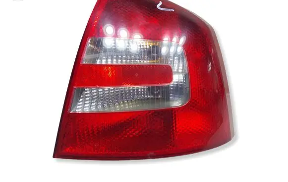 Skoda Octavia Mk2 (1Z) Rear/tail lights 1Z5945096AKASACJA 1Z5945096A