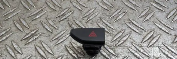 Renault Captur Hazard light switch 252907372R